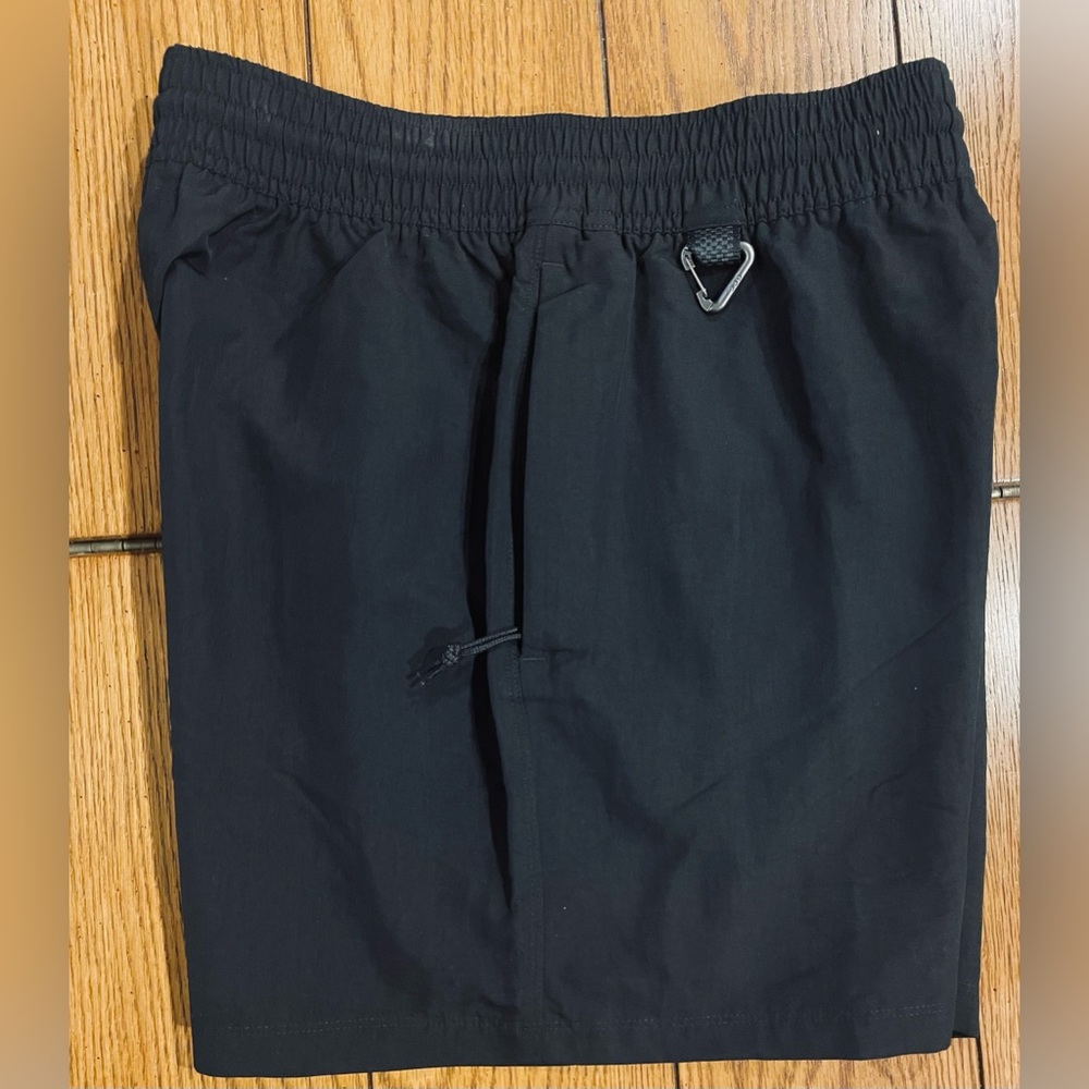 NWT Nike ACG Trail Short, black, size XS, 5 inch inseam - Picture 2 of 9